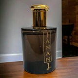 Long listing woody fruity perfume for men- black elegance